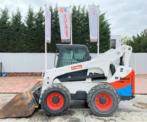 Inchirieri Bobcat S850