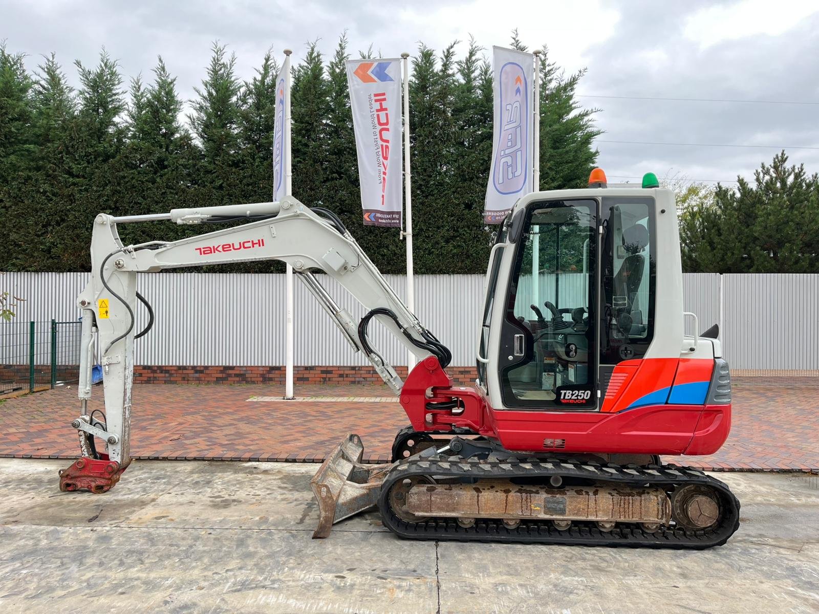 Second Hand Vanzare Takeuchi TB250